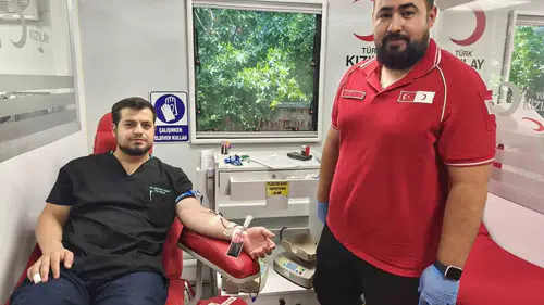 Dicle halkı kan bağışıyla hayat kurtarmak için mobil araçta buluştu