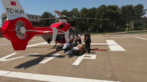 Silopi'de TIR kazasında ağır yaralanan kişi helikopterle Diyarbakır'a götürüldü