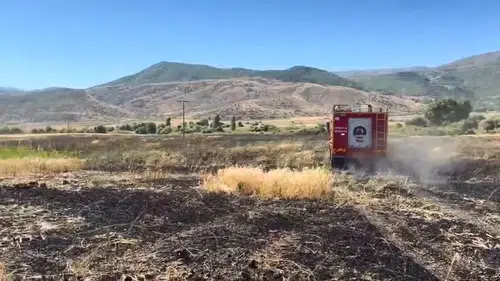 Kovancılar Kuşhane köyünde çıkan arazi yangını ekiplerin müdahalesiyle söndürüldü