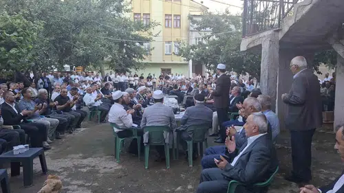 Bitlis Güroymak ta yıllardır süren aile kavgası dualarla bitti