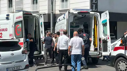 Batman Cumhuriyet Bulvarında çoklu trafik kazası yaşandı