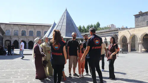 Tarihi kent Diyarbakır yılın ilk yarısında bir milyondan fazla ziyaretçiyi ağırladı