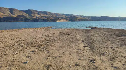 Batman Hasankeyf'te baraj gölü kıyısında bir kadının cansız bedeni bulundu