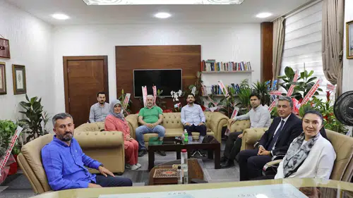 Ağrı Milli Eğitim Müdürü Çakan’a AK Parti kadrolarından yeni dönem ziyareti