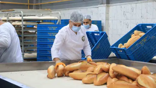 Elazığ Halk Ekmek Fabrikası günlük 20 bin adet üretim yapıyor