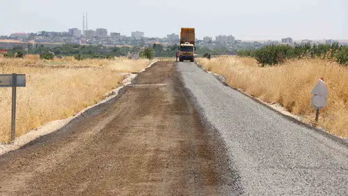 Hilvan’da 4 mahalleyi birbirine bağlayan 5,5 kilometrelik yol asfaltlandı
