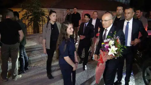 Gercüş ilçesine kazandırılan yeni sosyal alanların açılışını Bakan Şimşek yaptı