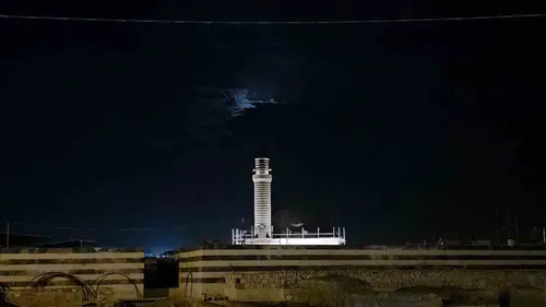Van gecelerinde gökyüzü şöleni yaşandı