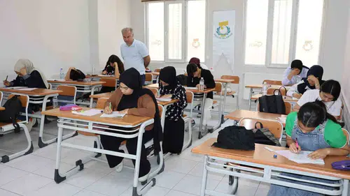 Haliliye Belediyesi ile 95 genç üniversite hayaline kavuştu