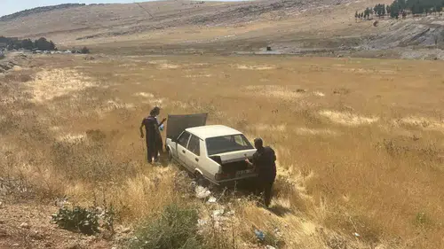 Mardin'de otomobil devrildi, sürücü hastaneye kaldırıldı