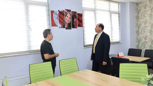 Elazığ'da 5 okulu gezen İl Milli Eğitim Müdürü hazırlıkları denetledi