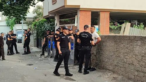 Batman’da annesini bıçaklayarak öldürdüğü öne sürülen oğul tutuklandı
