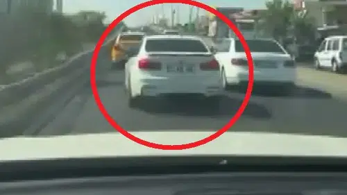 Diyarbakır trafiğinde tehlikeli sürüş kameraya yansıdı