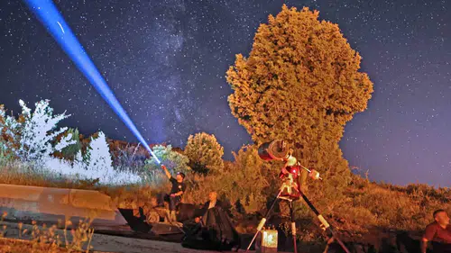 Bitlis gökyüzünde Perseid meteor yağmuru görsel şölen yaşattı