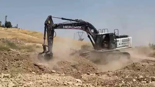 Çiçekalan Mahallesi 27 yıllık mezarlık hasretine son veriyor