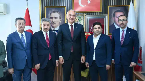 Bakan Ersoy Şırnak ziyaretinde huzur ortamının getirdiği kalkınmaya vurgu yaptı