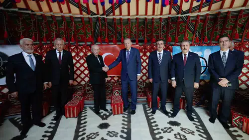 Erdoğan Ahlat’ta kardeşlik mesajı verdi
