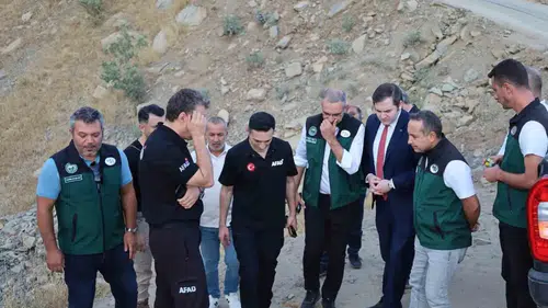 Şırnak Taşdelen köyünde heyelan ve taşkın tehlikesi için önlem alınıyor