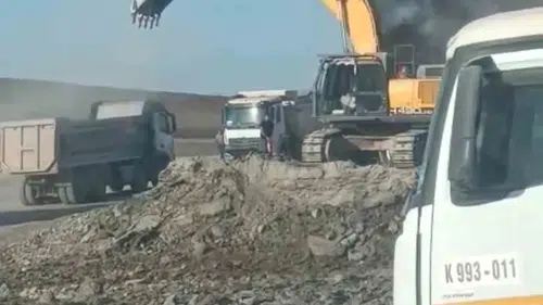 Demir yolu şantiyesinde kato ekskavatör alevlere teslim oldu