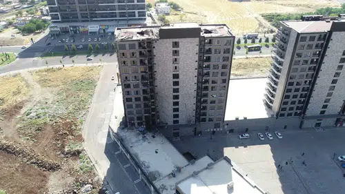 Diyarbakır'daki plazada yangın hasarı dronla görüntülendi