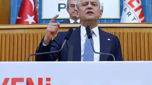 Siyaset sahnesinde yeni perde: Özgür Özel'den tarihi grup toplantısı çağrısı