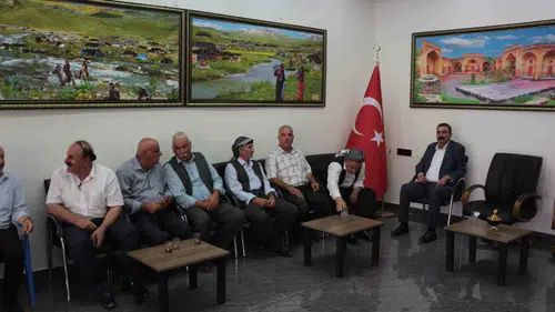 Şırnaklı aşiret liderlerinden Türkiye'nin yeni çerçeve yasasına tam destek