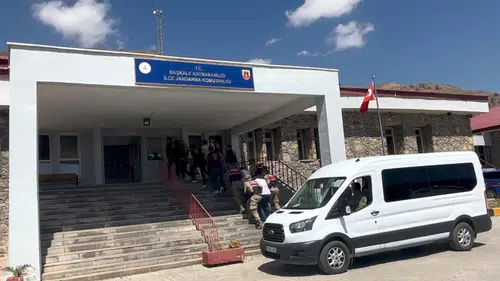 Van'da intihar denilen 14 yaşındaki kızın cinayete kurban gittiği belirlendi
