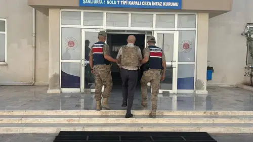 Birecik ilçesinde aranan cinayet şüphelisi jandarma operasyonuyla yakalandı