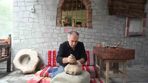 Muş'ta soku taşı ve kumda kahve geleneği yeniden hayat buluyor