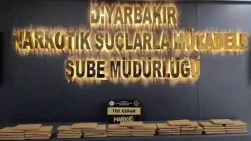 Diyarbakır'da uyuşturucu operasyonu: 14 kilo esrar ele geçirildi