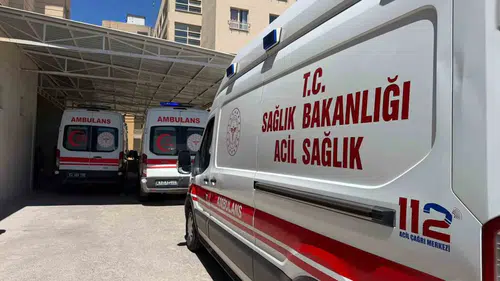 Düzce'deki fındık işçisi kazasında hayatını kaybedenler Siverek'te toprağa verildi
