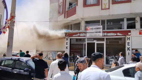 Mazıdağı ilçesinde diş kliniğinde korkutan yangın