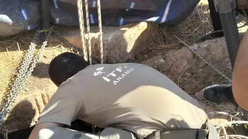 Akçakale'de koyun otlatan şahıs 140 metrelik kuyuya düşerek yaşamını yitirdi