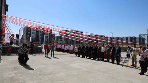 Diyarbakır Bağlar'da İlköğretim Haftası coşkuyla kutlandı