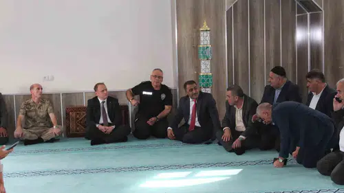 Muş Bulanık'ta iki aile arasındaki husumet barışla noktalandı