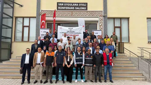 Van afetlere karşı yeni yol haritasını belirliyor