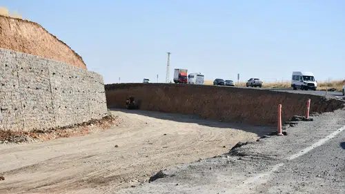 Cizre ile Silopi arasındaki ulaşım projesinde sona yaklaşılıyor