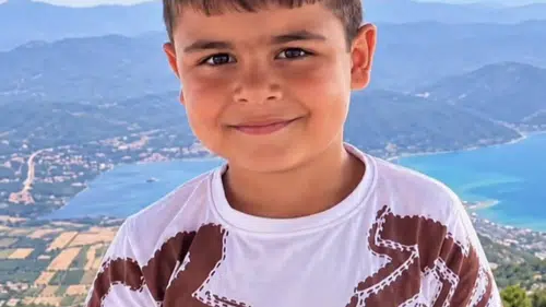 Mardin'de boğazına oyuncak kaçan küçük çocuk yaşamını yitirdi