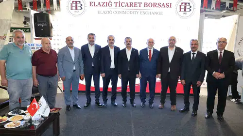Elazığ Ticaret Borsası standı fuarda ziyaretçi akınına uğradı