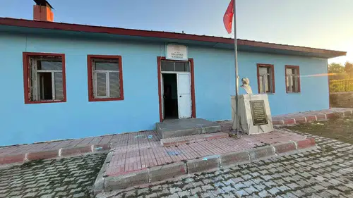 Ağrı'da okullar yeni eğitim dönemine tamamen hazır hale getirildi