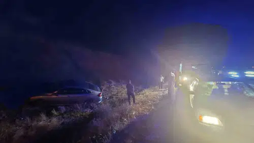 Bingöl Diyarbakır yolunda kaza sonucu iki kişi yaralandı