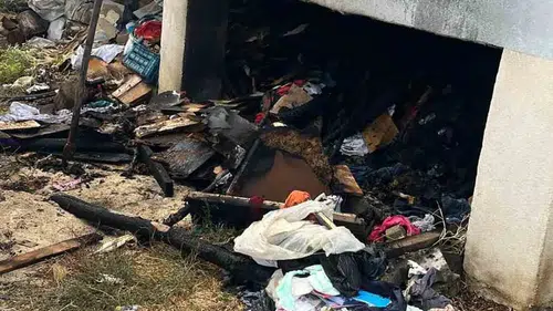 Kovancılar ilçesinde balkon altındaki odunlukta çıkan yangın korkuttu