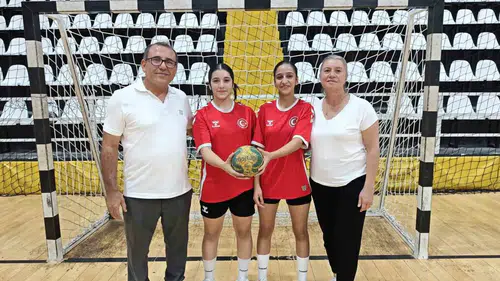 Elazığlı üç isim Hentbol U15 Milli Takım kampına çağrıldı