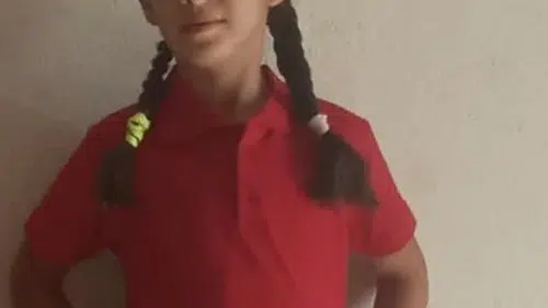 Diyarbakır'da yıldırım düşmesi sonucu iki kız kardeşten biri hayatını kaybetti