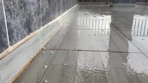 Şanlıurfa aniden bastıran dolu ve yağmurla serinledi
