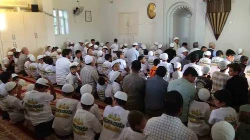 Gercüşte çocuklar namaz eğitimi finalinde bir araya geldi