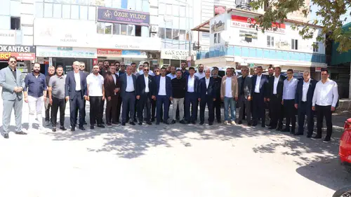 Elazığ TSO Başkanı İdris Alan seçim çalışmaları kapsamında esnafla bir araya geldi