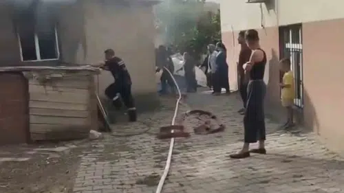Elazığ Kovancılar'da çıkan yangın korkuttu