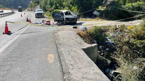 Bitlis'te trafik kazası sonucu 10 yaşındaki çocuk yaşamını yitirdi