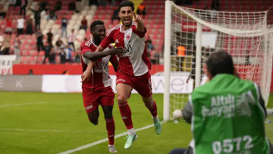 Batman Petrolspor evinde İstanbulspor engelini dört golle aştı